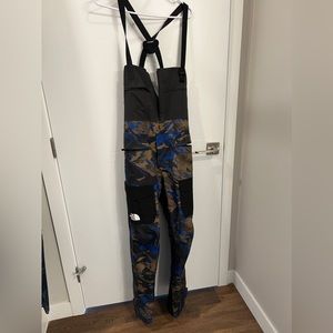 North Face Summit Series Ski/Snowboard Bibs